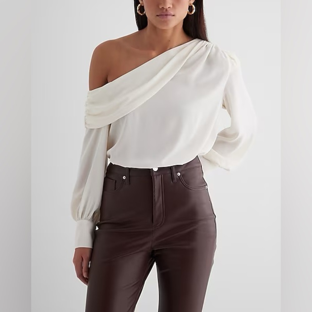 NWT EXPRESS: MAROON OFF THE SHOULDER BALLON LONG SLEEVE SATIN SHIRT XS